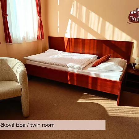 Podhradie 3* Povazska Bystrica