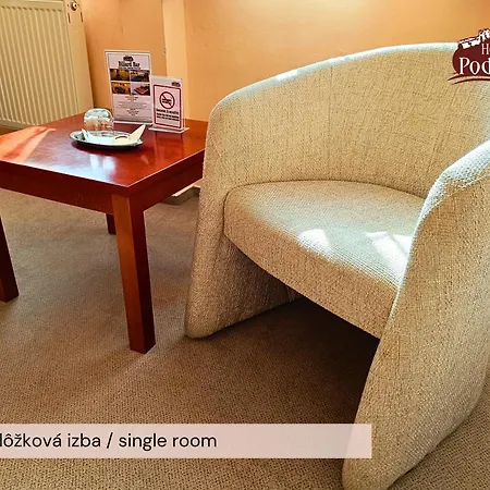 Podhradie 3* Поважска-Бистрица