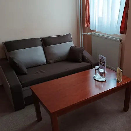 Podhradie 3*